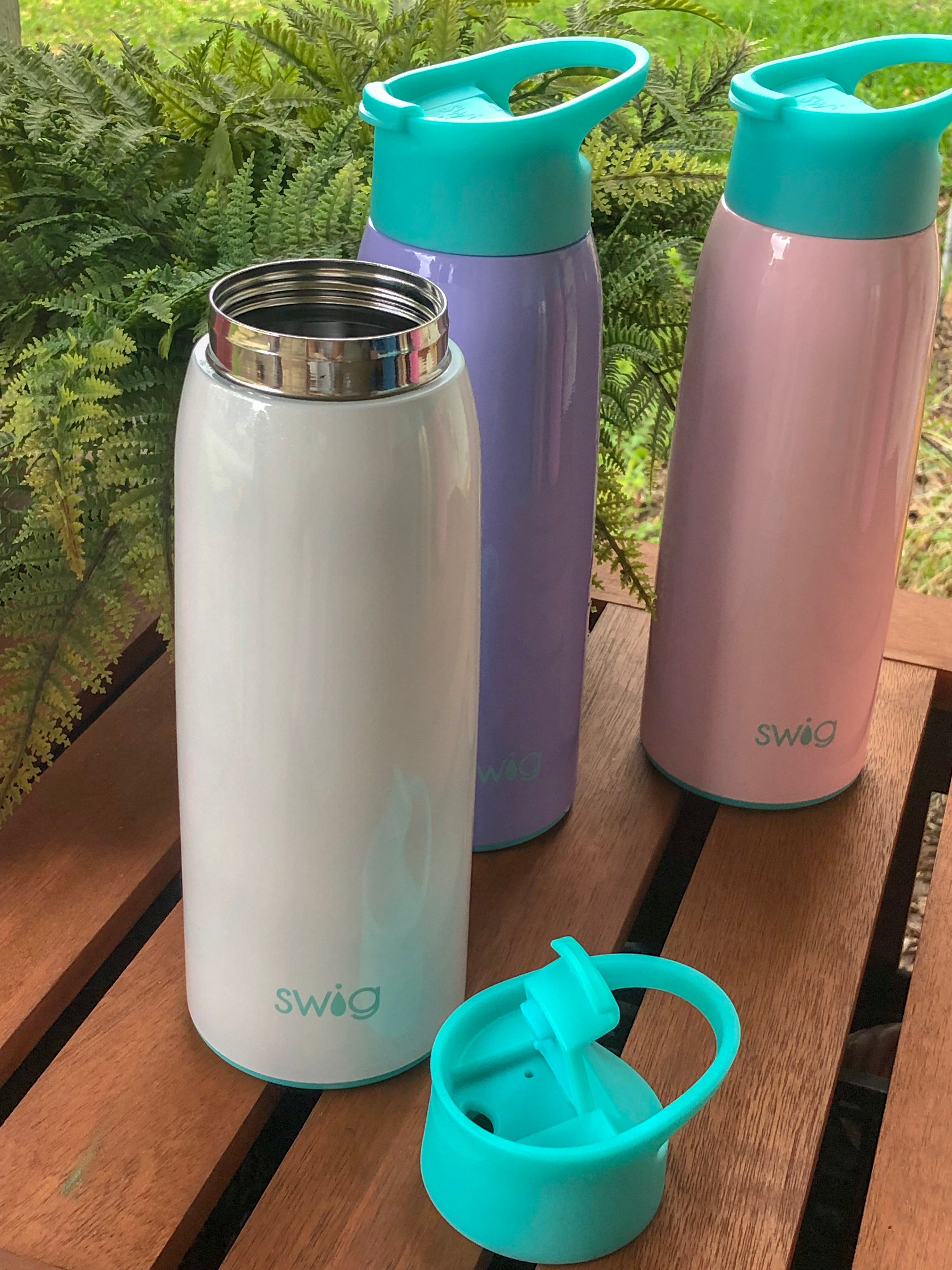 Swig 20oz Insulated Flip & Sip Bottle – Yellow Bess